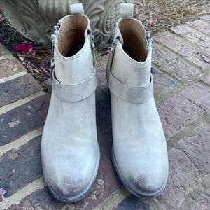 White Washed booties